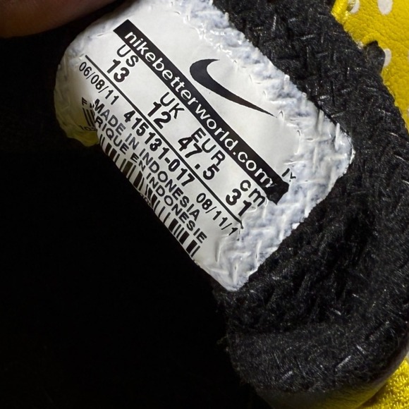 Nike Indoor Soccer Shoes Men Youth Black Yellow White Size Athletic Footwear main image 8